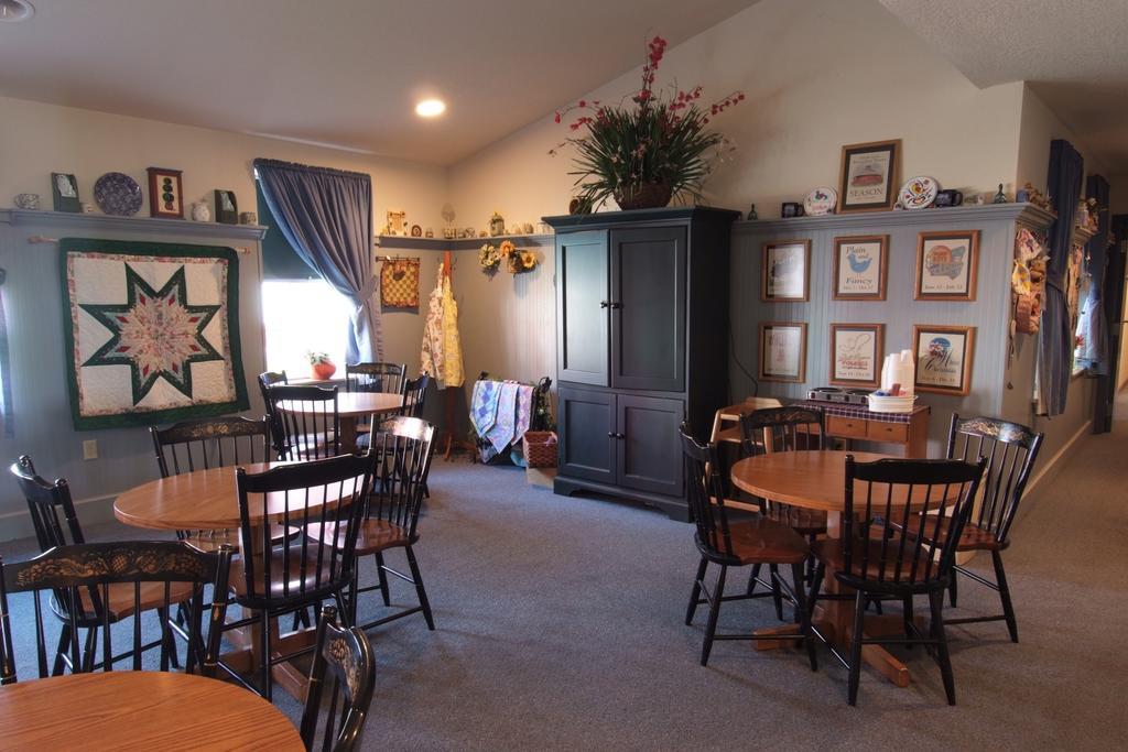 Countryside Inn Nappanee Extérieur photo